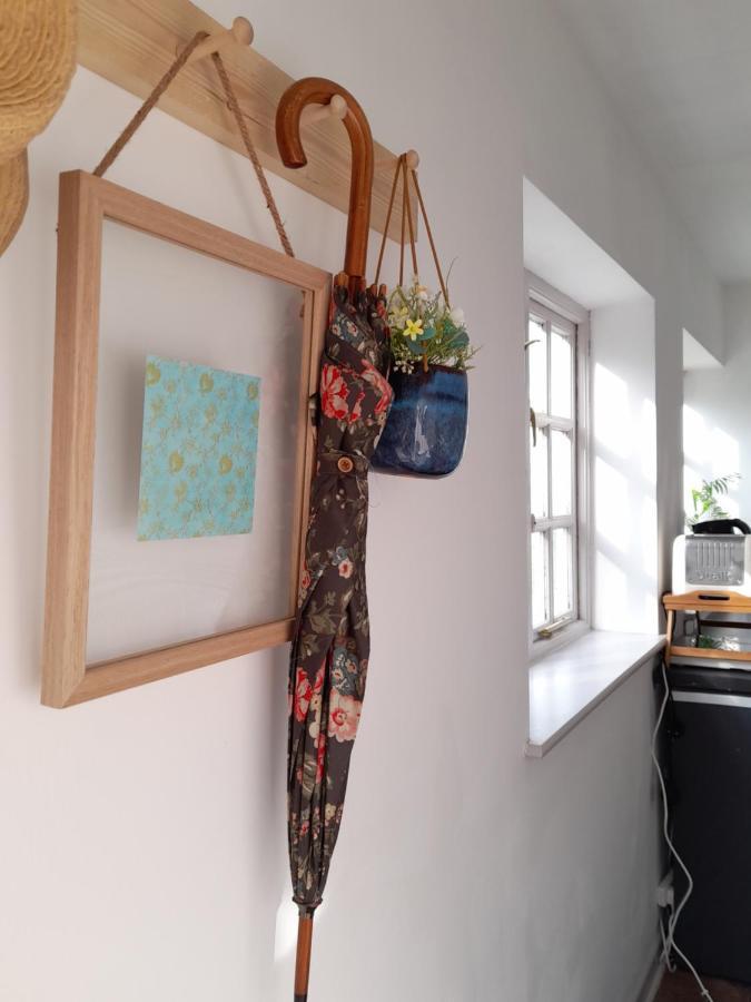 My Little Studio Farmborough Exterior foto