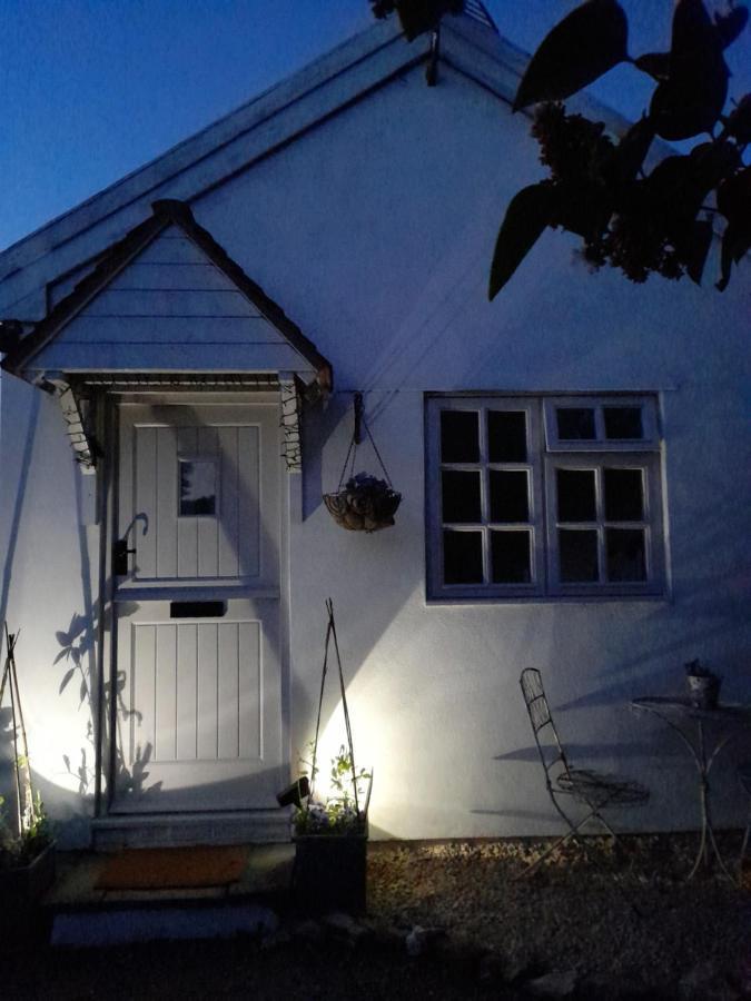 My Little Studio Farmborough Exterior foto